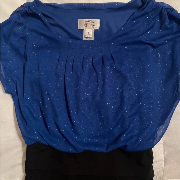 Dress - Picture 2 of 7